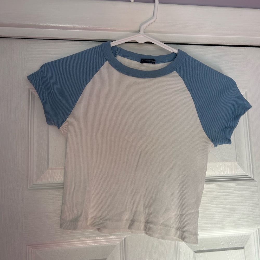 Brandy Melville Blue and White Baby Tee